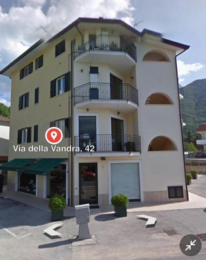 Casa Vacanze Melfa Atina Exterior foto